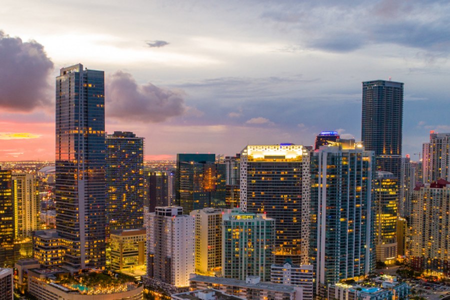 Luxury real estate marketing in Miami